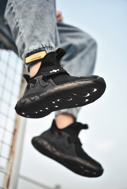Spring New Men’s Leather Sneakers – Breathable Lightweight Korean-Style Casual Shoes