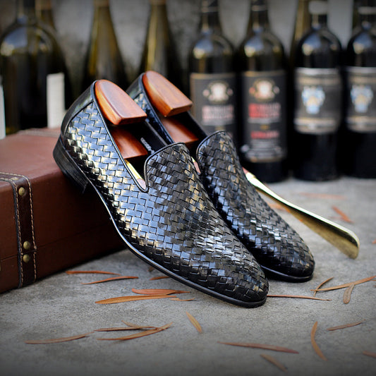 Cowhide Woven Leather Shoes – Men’s Business Footwear